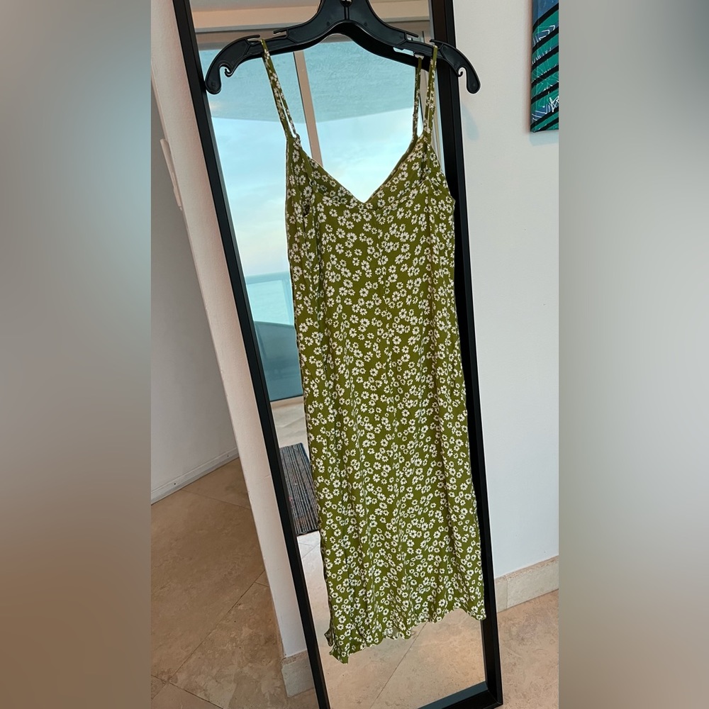Reformation Green Daisy Crimini Dress - Picture 2 of 6